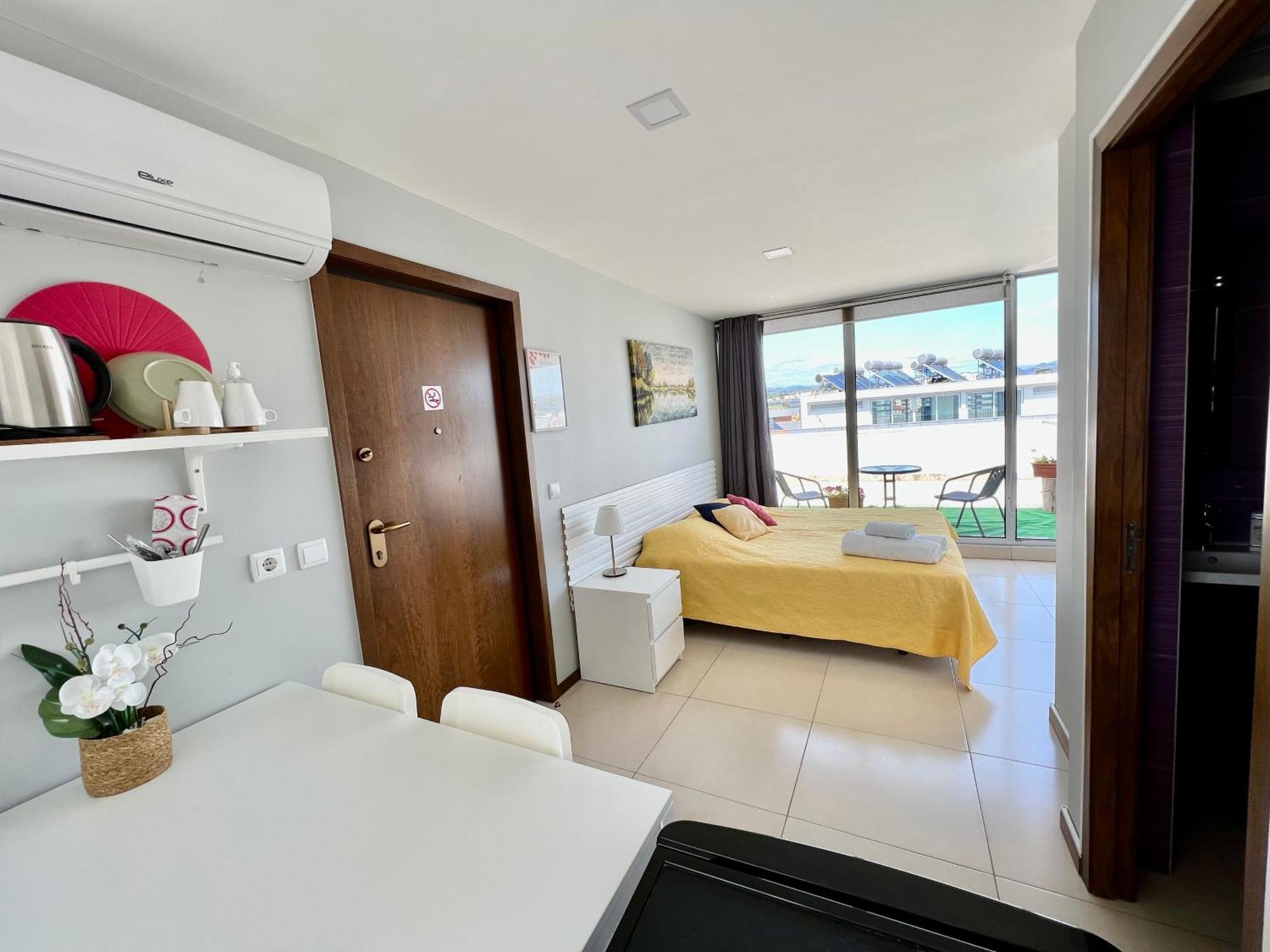 Quarto Privado E Entrada Independente Com Aquecimento E Terraco - Vila Verde Centro 布拉加 外观 照片